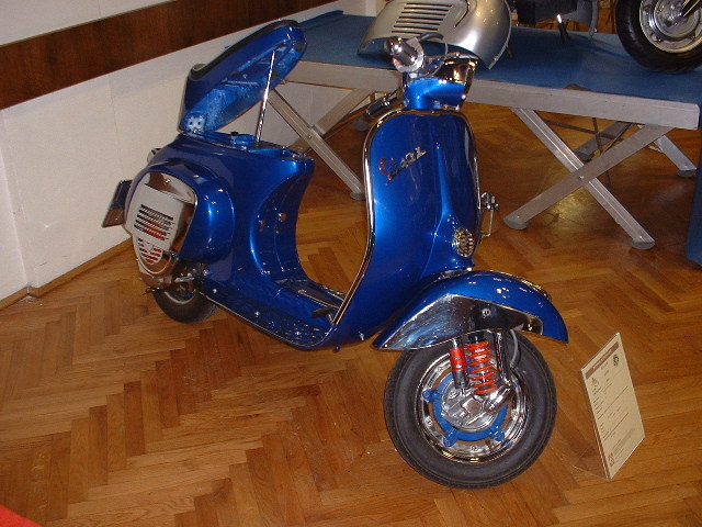 Vespaaustellung Traun – VESPAAUSSTELLUNG_TRAUN_005