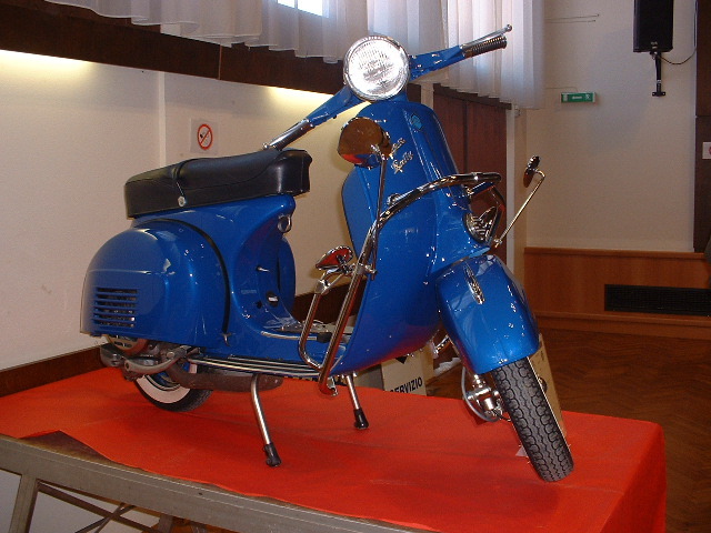 Vespaaustellung Traun – VESPAAUSSTELLUNG_TRAUN_011