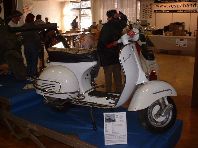Vespaaustellung Traun – VESPAAUSSTELLUNG_TRAUN_021