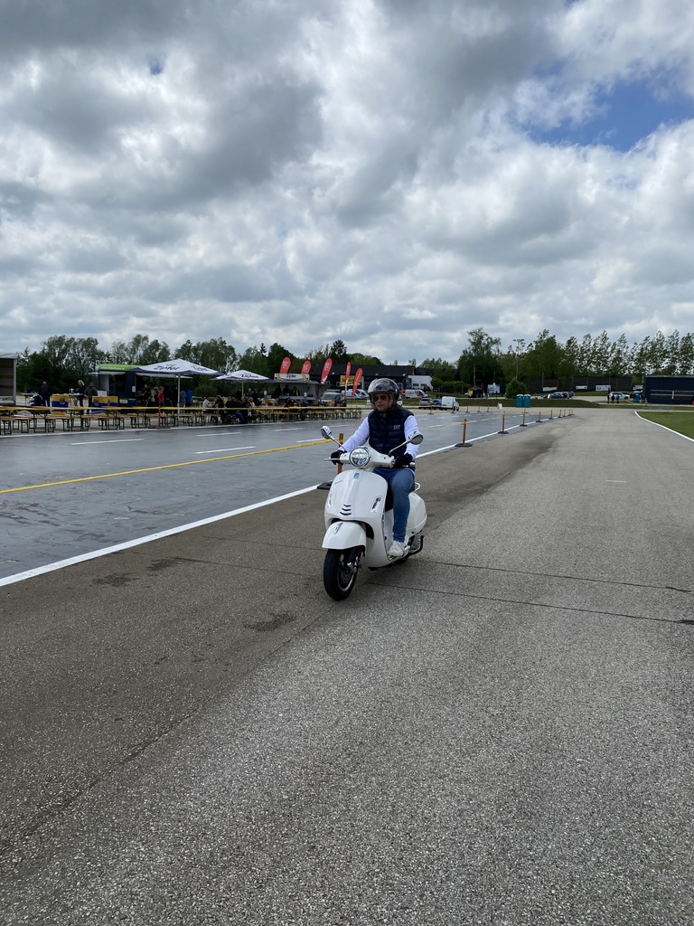 2023   Charity Vespa Treffen   La Dolce Vita in Marchtrenk – IMG_8090