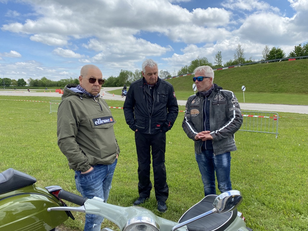 2023   Charity Vespa Treffen   La Dolce Vita in Marchtrenk – IMG_8104