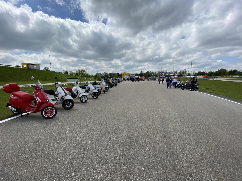 2023   Charity Vespa Treffen   La Dolce Vita in Marchtrenk – IMG_8129